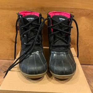 Girls Sperry duck boots
